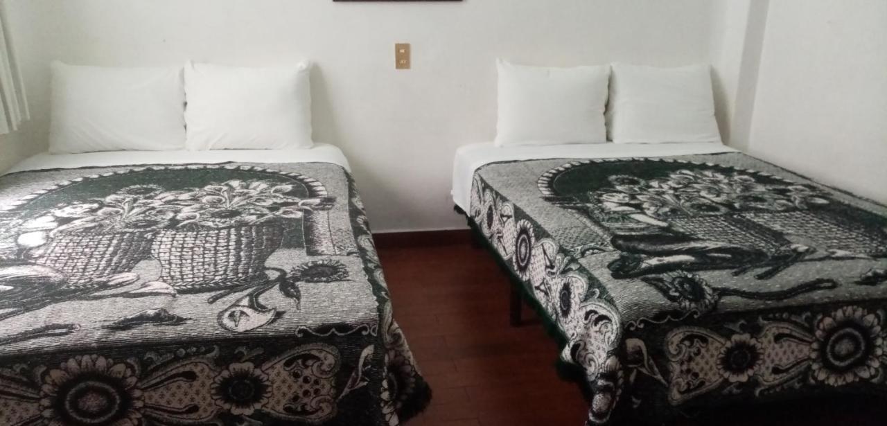Nueva York Hotel Guadalajara Kültér fotó