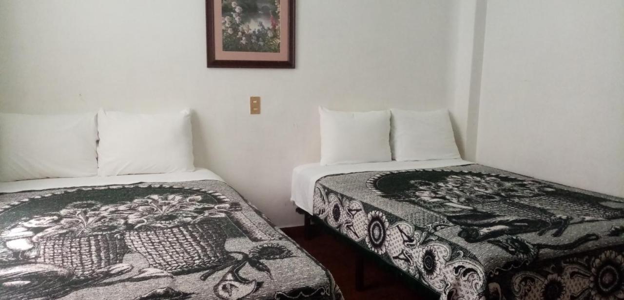 Nueva York Hotel Guadalajara Kültér fotó